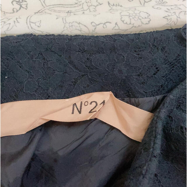 N°21(ヌメロヴェントゥーノ)のN°21ヌメロヴェントゥーノのレーススカート レディースのスカート(ひざ丈スカート)の商品写真