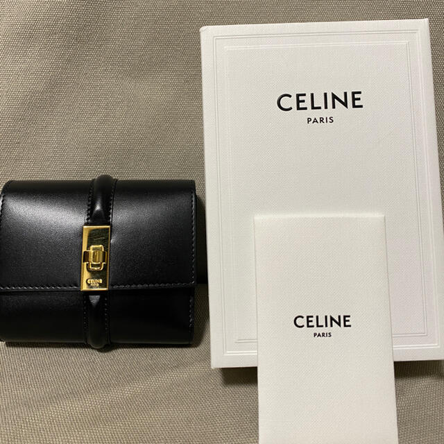 CELINE スモール トリフォールドウォレット シャイニーカーフスキン-