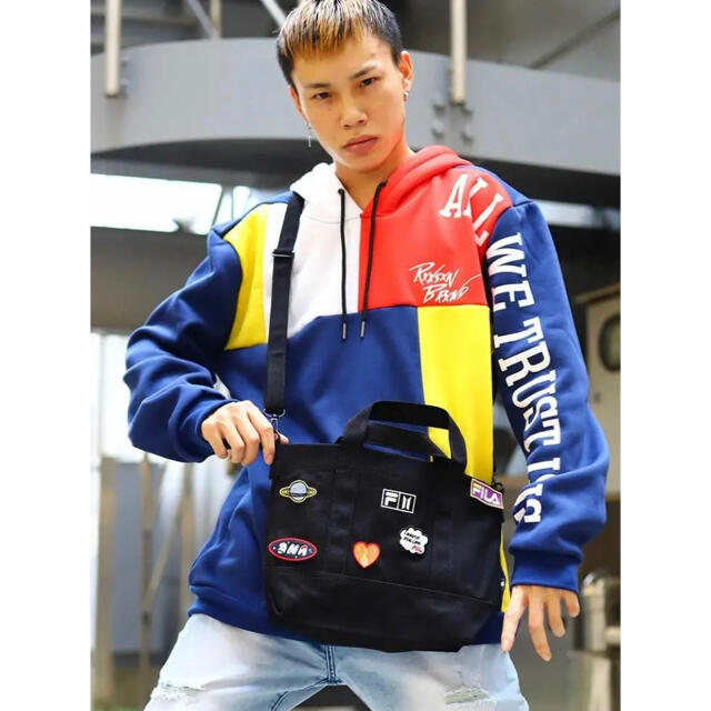 FILA(フィラ)のFILA × BTS コラボ トートバッグ タグ付き 新品未使用 メンズのバッグ(トートバッグ)の商品写真