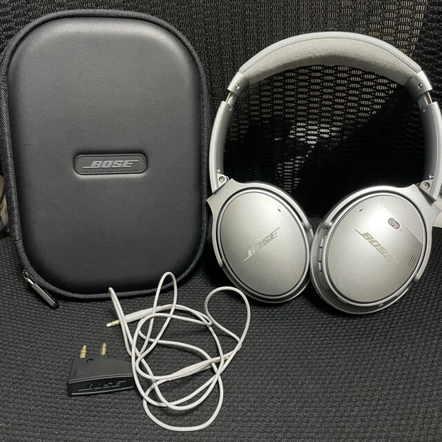 BOSE QuietComfort 35 wireless headphones