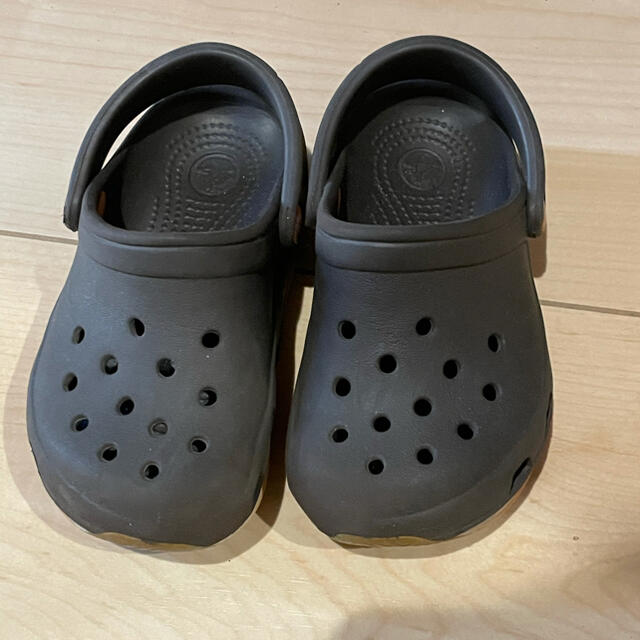 crocs(クロックス)のクロックス 14~15cm キッズ キッズ/ベビー/マタニティのベビー靴/シューズ(~14cm)(サンダル)の商品写真