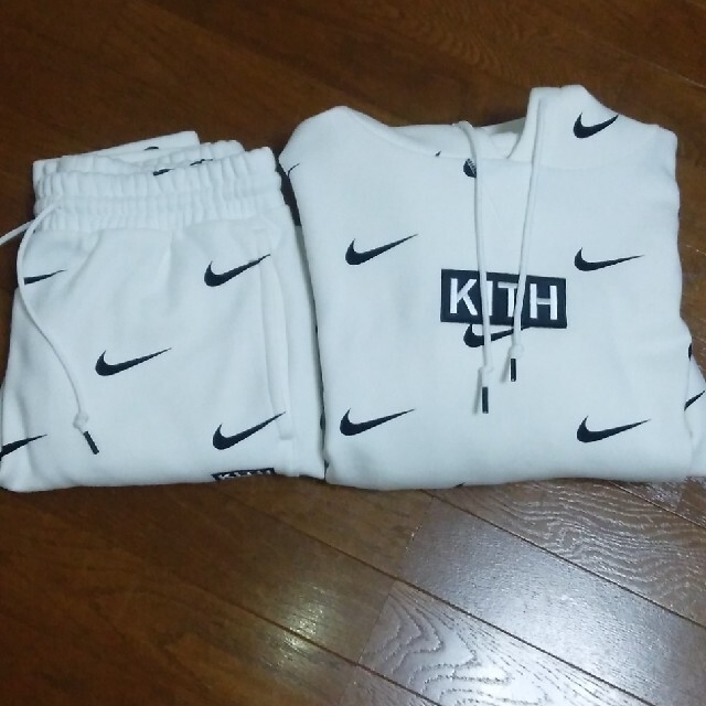 NIKE(ナイキ)のKith  Nike 上下セットアップ パーカー スウェットパンツ メンズのトップス(パーカー)の商品写真