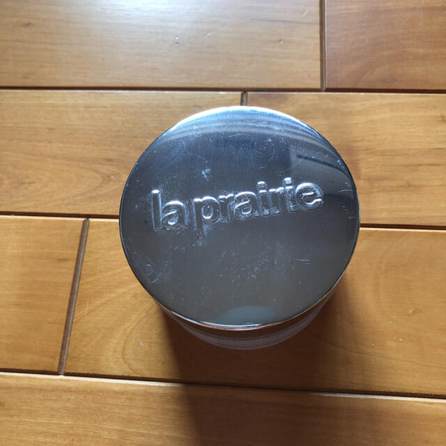 la prairie ルースパウダー