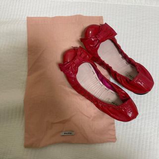 ミュウミュウ(miumiu)のmiumiu バレエシューズ　36 1/2 23.5cm(バレエシューズ)