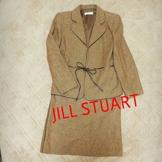 ジルスチュアート(JILLSTUART)のJILL STUART スーツ(スーツ)