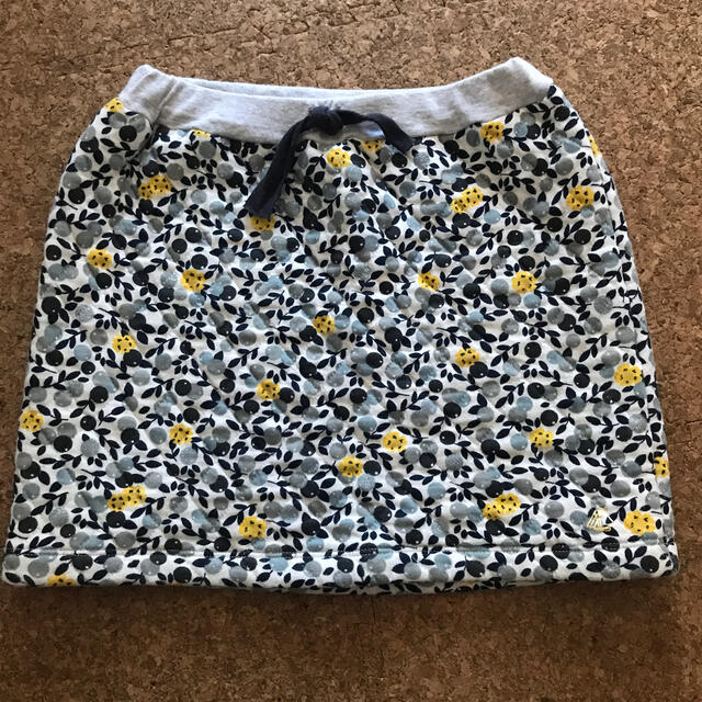 PETIT BATEAU(プチバトー)のpetit BATEAU スカート 120 キッズ/ベビー/マタニティのキッズ服女の子用(90cm~)(スカート)の商品写真