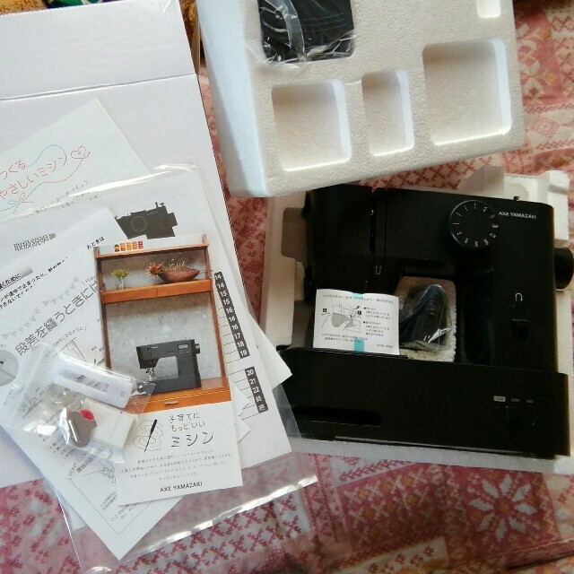 子育てにちょうどいいミシン　新品未使用 スマホ/家電/カメラの生活家電(その他)の商品写真