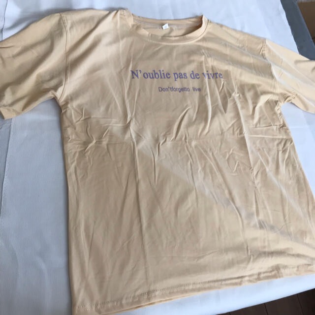 レディース　Lサイズ 半袖Tシャツ　韓国　トップス　ロゴ　プリント　オルチャン レディースのトップス(Tシャツ(半袖/袖なし))の商品写真