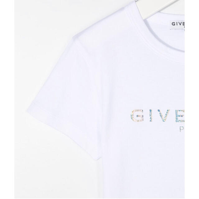 GIVENCHY(ジバンシィ)のジバンシィ　オーロラロゴTシャツ　ホワイト　12 レディースのトップス(Tシャツ(半袖/袖なし))の商品写真