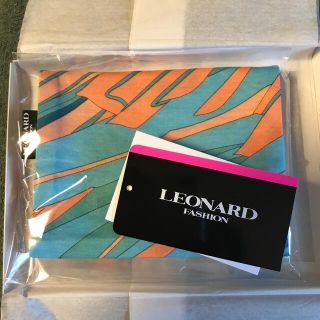 レオナール(LEONARD)のレオナール　マスクケース　新品(日用品/生活雑貨)