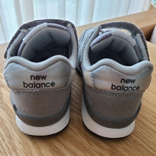 New Balance(ニューバランス)のニューバランス　18cm キッズ/ベビー/マタニティのキッズ靴/シューズ(15cm~)(スニーカー)の商品写真