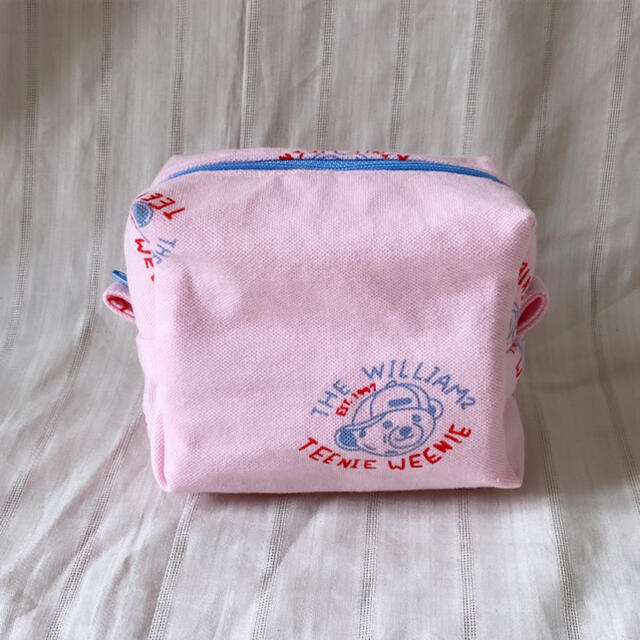 Candy Stripper(キャンディーストリッパー)のPink KUMA box pouch ♡ ポーチ ころんとしたボックスポーチ ハンドメイドのファッション小物(ポーチ)の商品写真