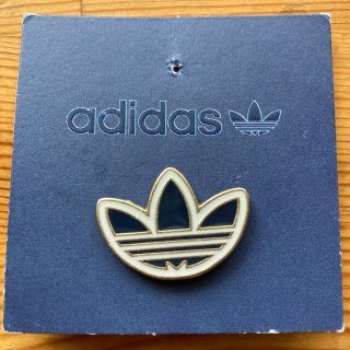 アディダス(adidas)のアディダス　ピンバッチ(バッジ/ピンバッジ)