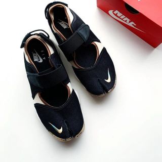 ♪24cm ナイキ エア リフト オフノワール♪ NIKE RIFT