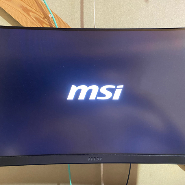 MSI g24c4 湾曲ゲーミングモニター 144hz スマホ/家電/カメラのPC/タブレット(ディスプレイ)の商品写真