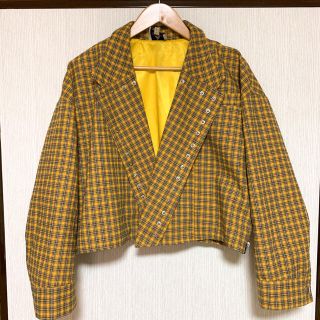 ジョンローレンスサリバン(JOHN LAWRENCE SULLIVAN)のジャケット　yoikadakada yellow jacket ショート丈(テーラードジャケット)