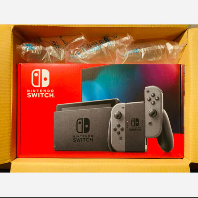 Nintendo Switch(ニンテンドースイッチ)の送料無料  5%オフクーポン ☆ 新品 6月 任天堂 スイッチ 本体 グレー エンタメ/ホビーのゲームソフト/ゲーム機本体(家庭用ゲーム機本体)の商品写真