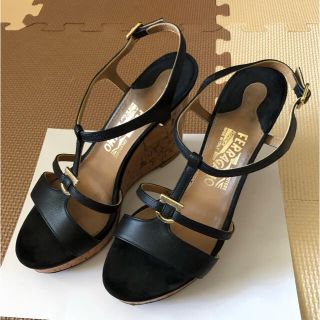 サルヴァトーレフェラガモ(Salvatore Ferragamo)のフェラガモ　ウエッジソールサンダル(サンダル)