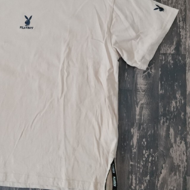 PLAYBOY(プレイボーイ)のプレイボーイ/ゆったりシルエット/sizeL// レディースのトップス(Tシャツ(半袖/袖なし))の商品写真