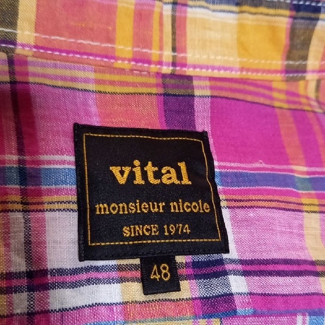 お値引vital monsieur NICOLE麻シャツ半袖チック48新品未使用 メンズのトップス(シャツ)の商品写真