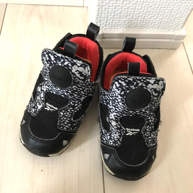 Reebok(リーボック)のリーボック  ポンプフューリー キッズ/ベビー/マタニティのベビー靴/シューズ(~14cm)(スニーカー)の商品写真