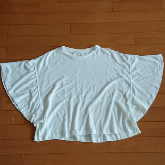 GU(ジーユー)のGU  レディース  トップス  Tシャツ フレア レディースのトップス(Tシャツ(半袖/袖なし))の商品写真