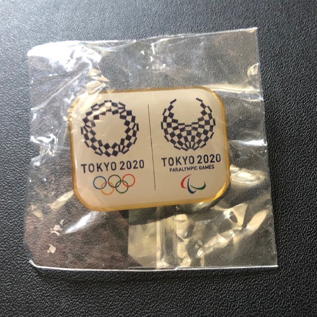東京オリンピック2020ピンバッジ スポーツ/アウトドアの野球(記念品/関連グッズ)の商品写真