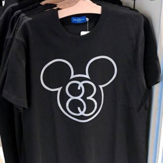 ディズニー(Disney)の売り切り価格　ディズニー　83ミッキー　Tシャツ　シルバー(Tシャツ(半袖/袖なし))