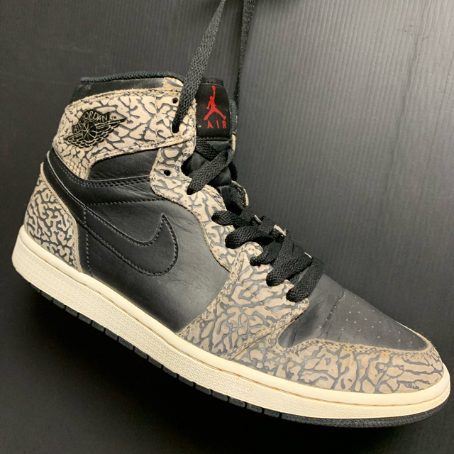 NIKE AIR JORDAN 1 RETRO HIGH セメントエアジョーダン