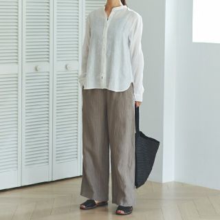 ムジルシリョウヒン(MUJI (無印良品))の 無印良品フレンチリネンストレートパンツ／グレィッシュブラウンストライプ／Ｍ (カジュアルパンツ)