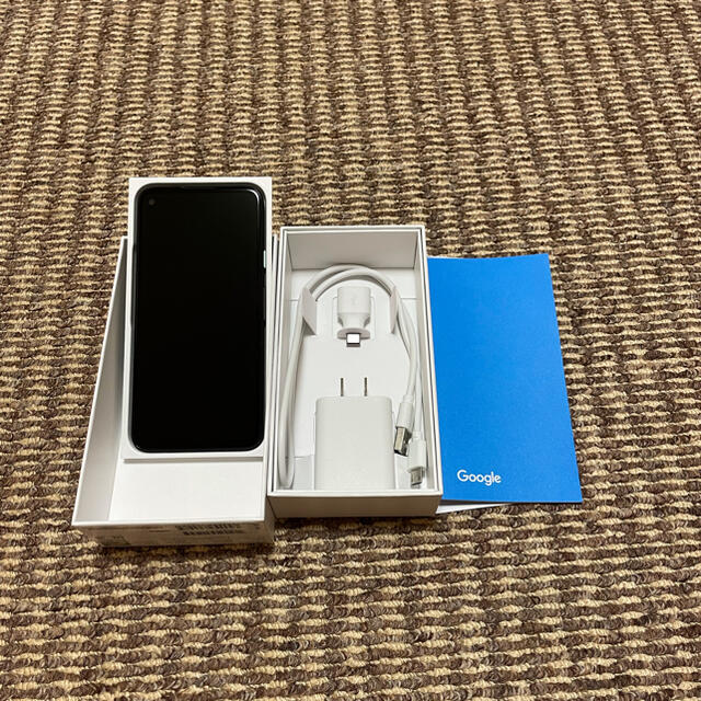 スマートフォン/携帯電話Google Pixel 4a  SIMロック解除済み