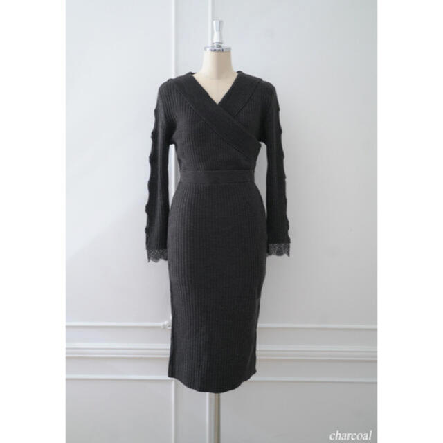 最終値下げ　新品　herlipto Wrap-Effect Knit Dress