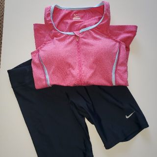 ナイキ(NIKE)のお値下げ！NIKE　スポーツ水着！(水着)