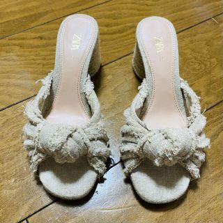 ザラ(ZARA)の【ZARA】サンダル37サイズ (サンダル)