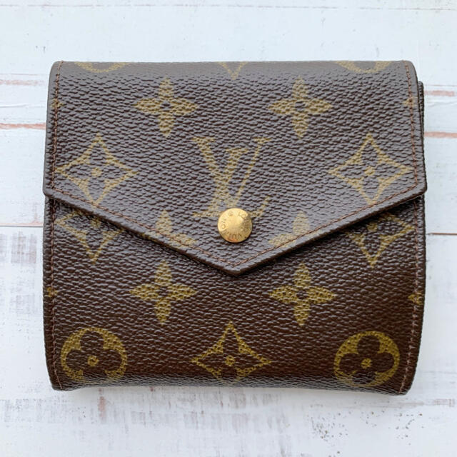 LOUIS VUITTON(ルイヴィトン)のLOUISVUITTON 二つ折り財布  モノグラム ミニ財布 レディースのファッション小物(財布)の商品写真