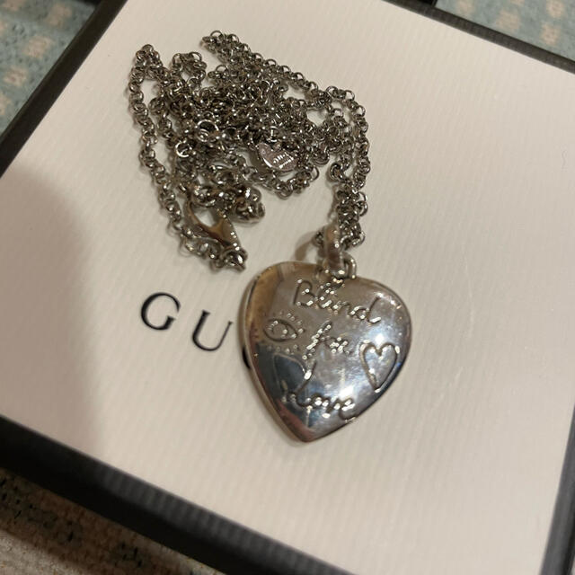 Gucci(グッチ)のGUCCI blindforlove ネックレス レディースのアクセサリー(ネックレス)の商品写真