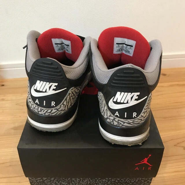 NIKE(ナイキ)のAir Jordan 3  OG Black Cement 2018 28cm メンズの靴/シューズ(スニーカー)の商品写真