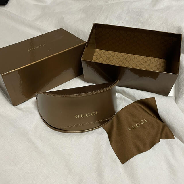 Gucci(グッチ)のGucci サングラス　ケース レディースのファッション小物(サングラス/メガネ)の商品写真