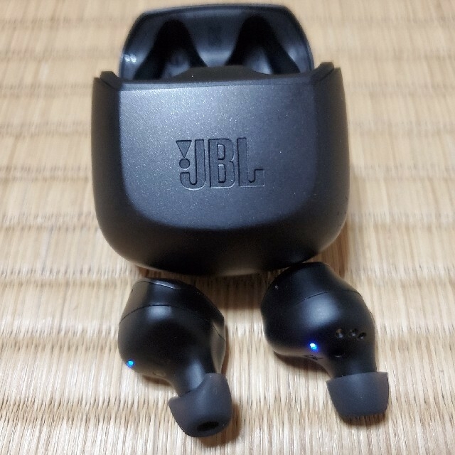 JBL CLUB PRO+ TWS スマホ/家電/カメラのオーディオ機器(ヘッドフォン/イヤフォン)の商品写真