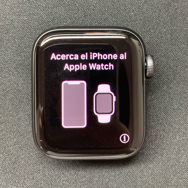 Apple Watch(アップルウォッチ)のapple watch se 40mm スペースグレイ スポーツバンド アルミ メンズの時計(腕時計(デジタル))の商品写真