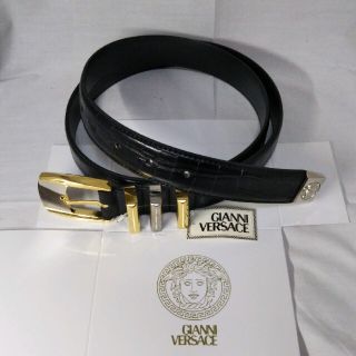 ジャンニヴェルサーチ(Gianni Versace)の新品・未使用品☆ヴェルサーチメンズベルト・金銀3連コンビ・クロコ柄型押し(ベルト)