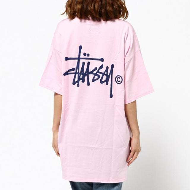 STUSSY(ステューシー)のステューシー ビッグシャツ レディースのトップス(Tシャツ(半袖/袖なし))の商品写真