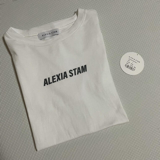 ALEXIA STAM(アリシアスタン)の【送料込】ALEXIASTAM Front Logo Tee 最終値下げ レディースのトップス(Tシャツ(半袖/袖なし))の商品写真