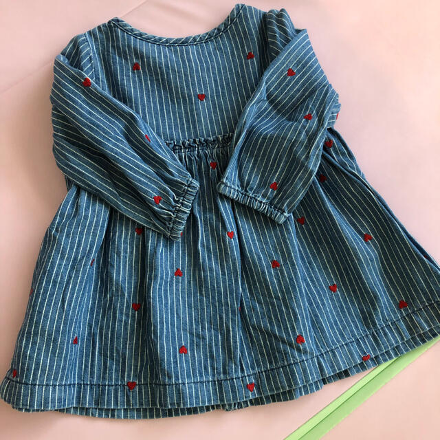 GAP(ギャップ)のGap ワンピース キッズ/ベビー/マタニティのベビー服(~85cm)(ワンピース)の商品写真