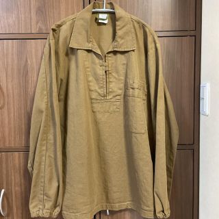 アメリヴィンテージ(Ameri VINTAGE)のチェコ軍 vintage ヘリンボーンツイルプルオーバーシャツ  後染め 美品(ミリタリージャケット)