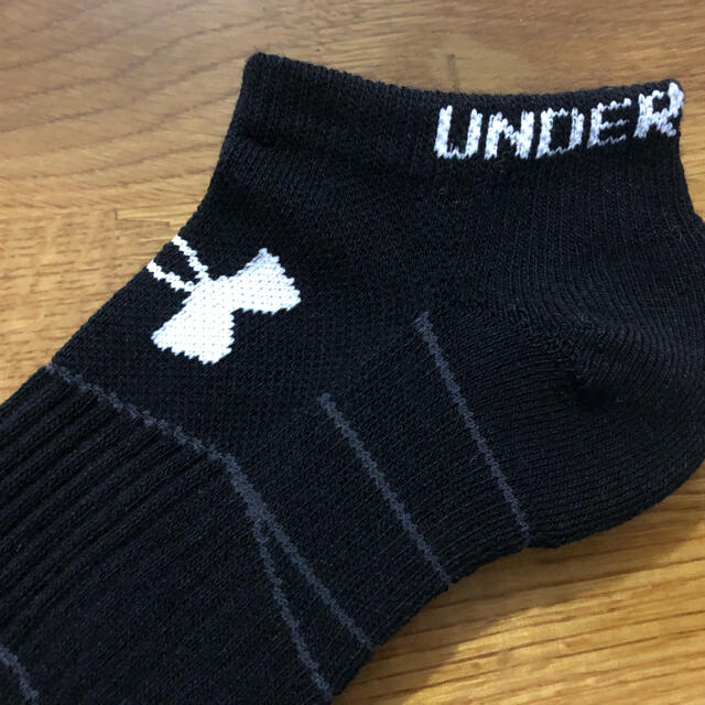 UNDER ARMOUR(アンダーアーマー)の新品アンダーアーマーUNDER ARMOUR メンズソックス4足セットB メンズのレッグウェア(ソックス)の商品写真