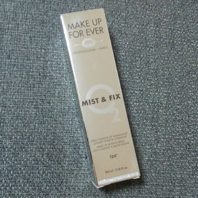 MAKE UP FOR EVER(メイクアップフォーエバー)の【限定パッケージ】メイクアップフォーエバー　ミスト100ml コスメ/美容のスキンケア/基礎化粧品(化粧水/ローション)の商品写真