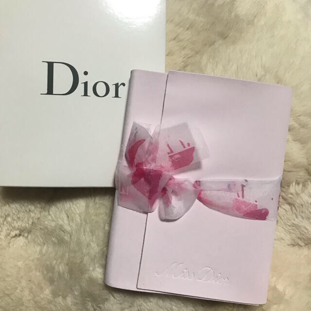 Dior(ディオール)のDior ノベルティー　ノート エンタメ/ホビーのコレクション(ノベルティグッズ)の商品写真