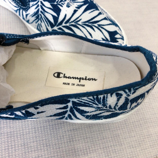 Champion(チャンピオン)のボタニカル 柄　シューズ　チャンピオン　25 メンズの靴/シューズ(スニーカー)の商品写真