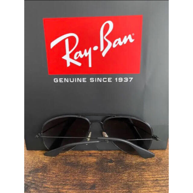 Ray-Ban(レイバン)のRayban レイバン サングラス ティアドロップ ケース付 メンズのファッション小物(サングラス/メガネ)の商品写真